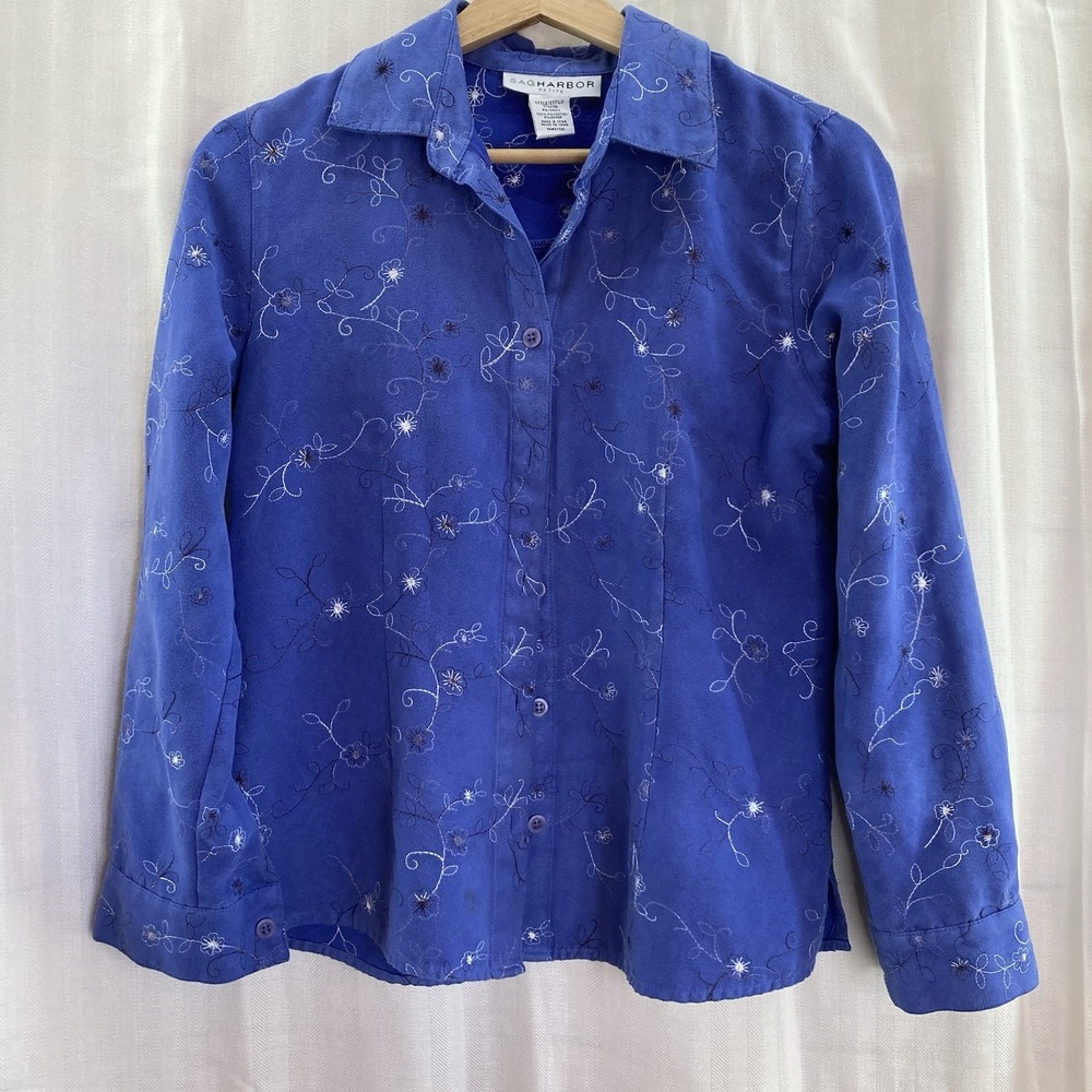 Sag Harbor Button Up Shirt Women's PS‎ Blue Floral Embroidered Long Sleeve